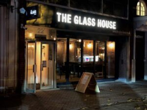 The Glass House 800x600 1